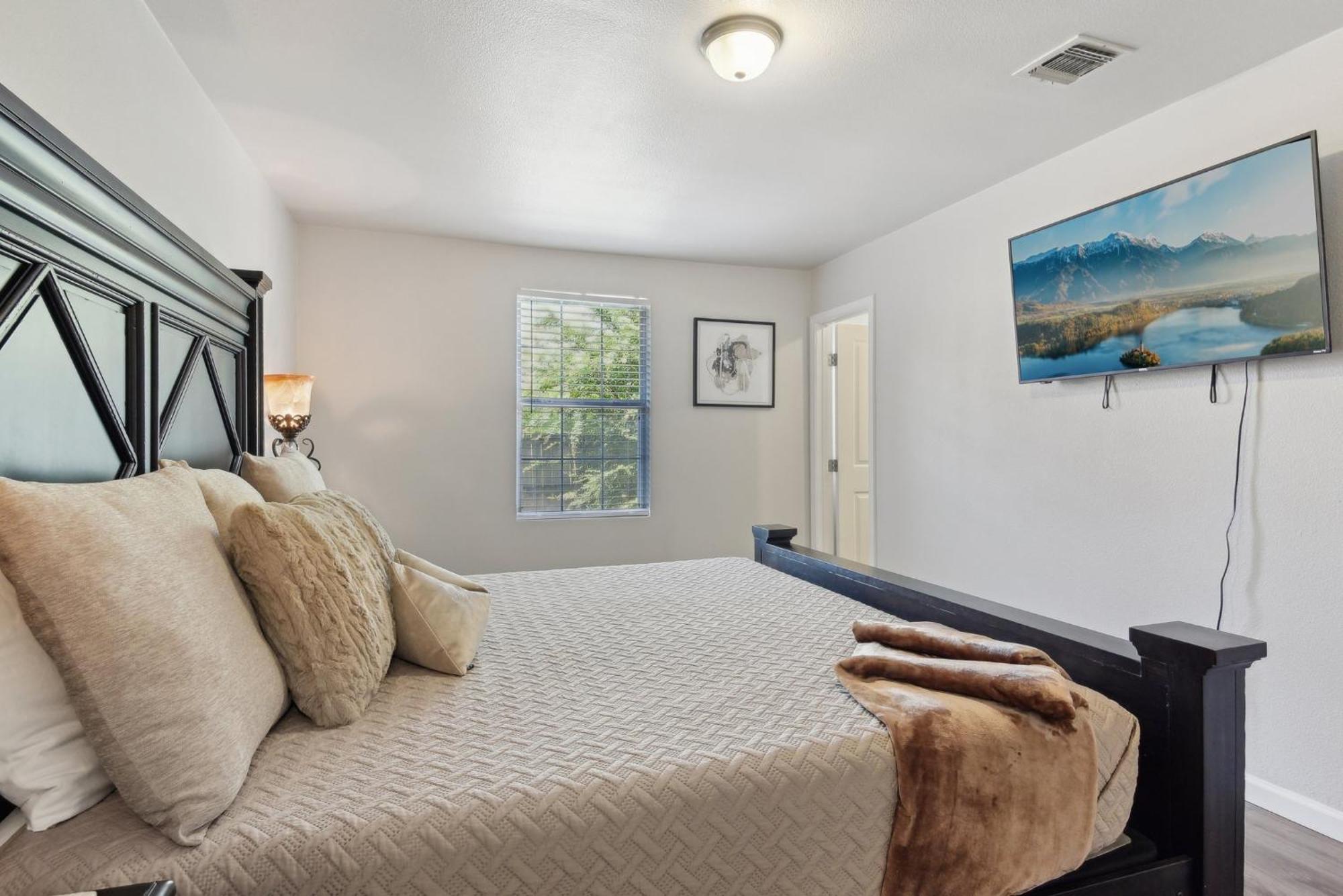 Modern Rental Near Medical Center, Six Flags, Utsa, La Cantera, Lackland Afb San Antonio Luaran gambar
